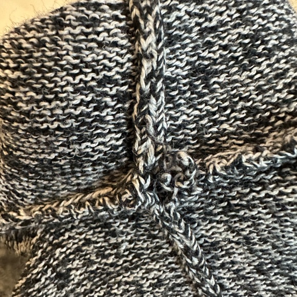 Babaton Aritzia knit silk/cotton/cashmere blend grey cardigan, size M - Picture 8 of 8